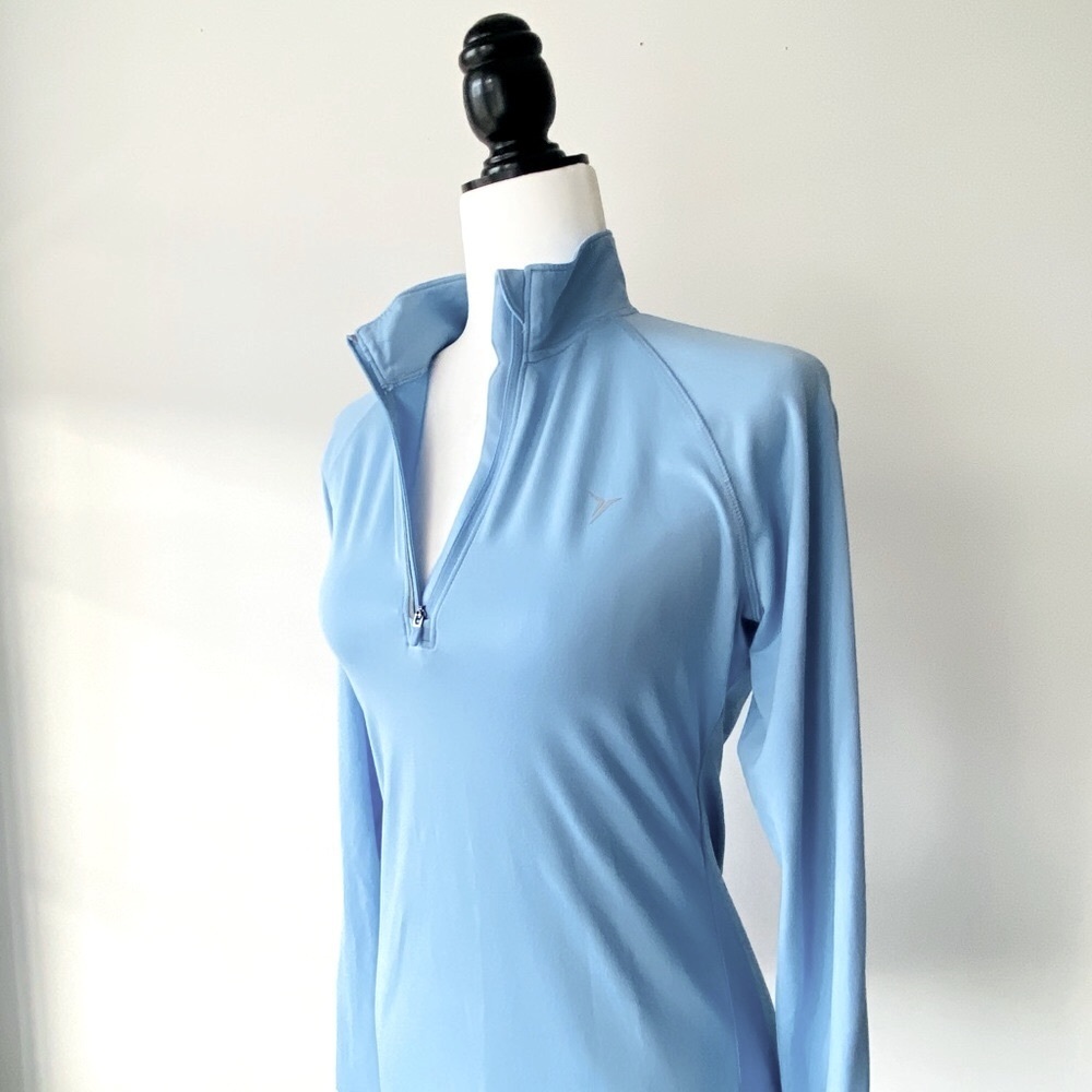 Half Zip Long Sleeve Activewear Top